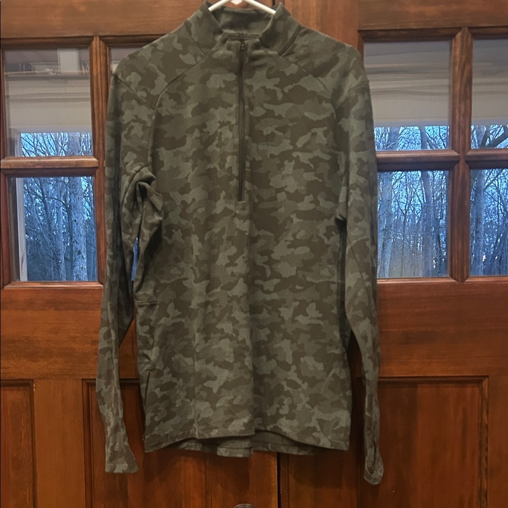 Camouflage lululemon long Sleeve Pullover